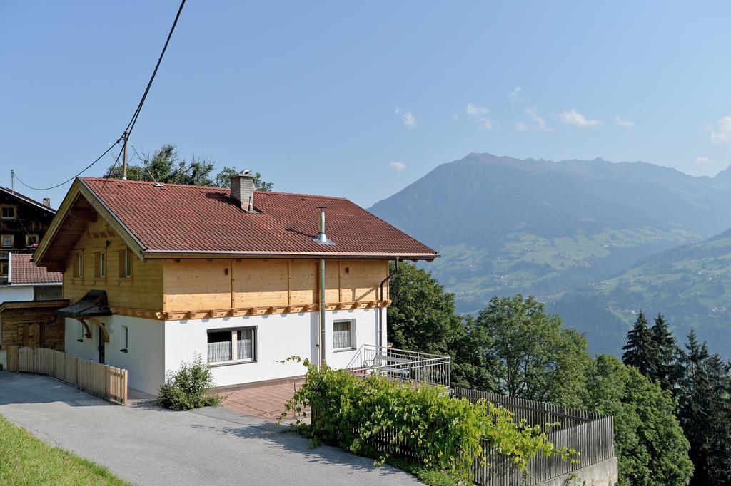 Bergchalet Emberg Mit Sauna Aschau Im Zillertal Bagian luar foto